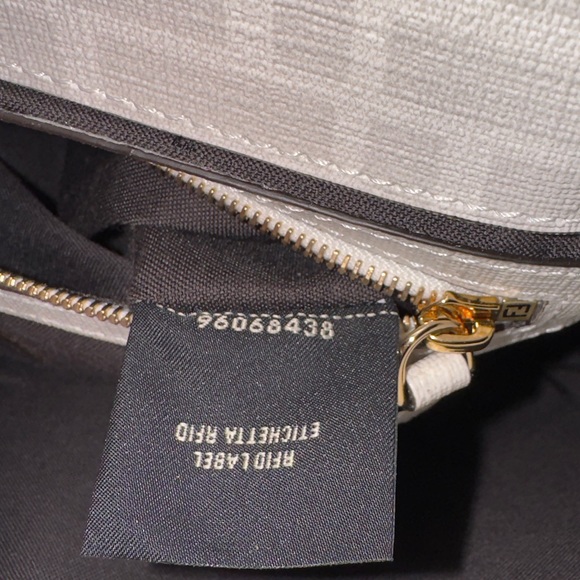 NWT Fendi Baguette Midi Bikini Girls Shoulder Bag - Picture 13 of 13